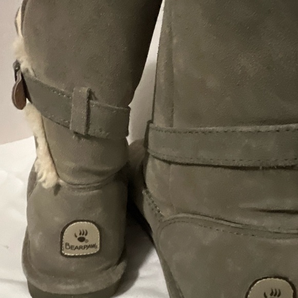 Bearpaw Boots Olive Green size 9 - Picture 4 of 11